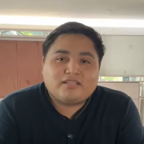 Brayan Martinez C., dueño de Mueblería LAU